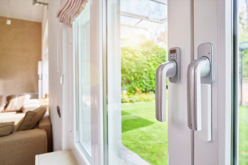 9989a7e0618a4c8210e32a7704e5fa0b